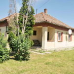 Nyaralónak is ideális ház eladó Pusztataskony