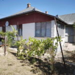 Nappali + 3 szobás családi ház eladó Kiskörén