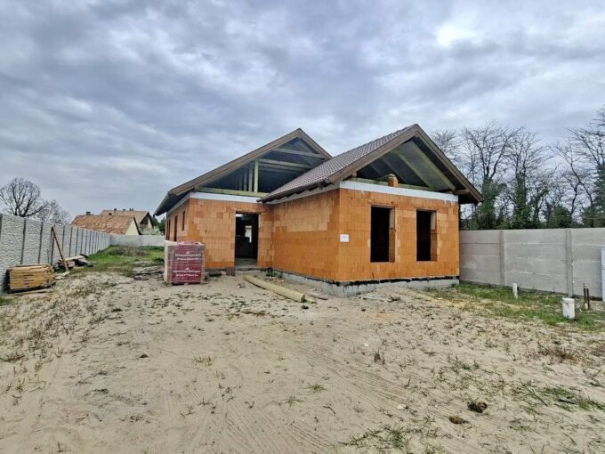 Eladó új építésű házak Ráckevén