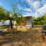 360 m2-es Duna-part közeli telek kis házzal Szigethalom